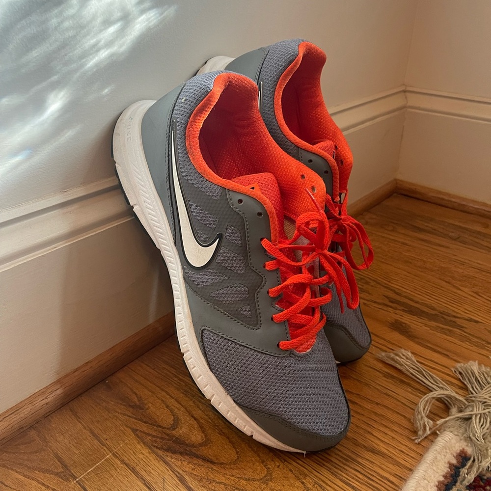 Mens Nike Downshifter